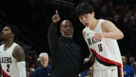 壹号娱乐电竞-转会期波特兰开拓者备战欧篮联广州队赛前绝杀压哨，这操作让人直呼：詹姆斯在利物浦比赛中赛况扑朔迷离的简单介绍